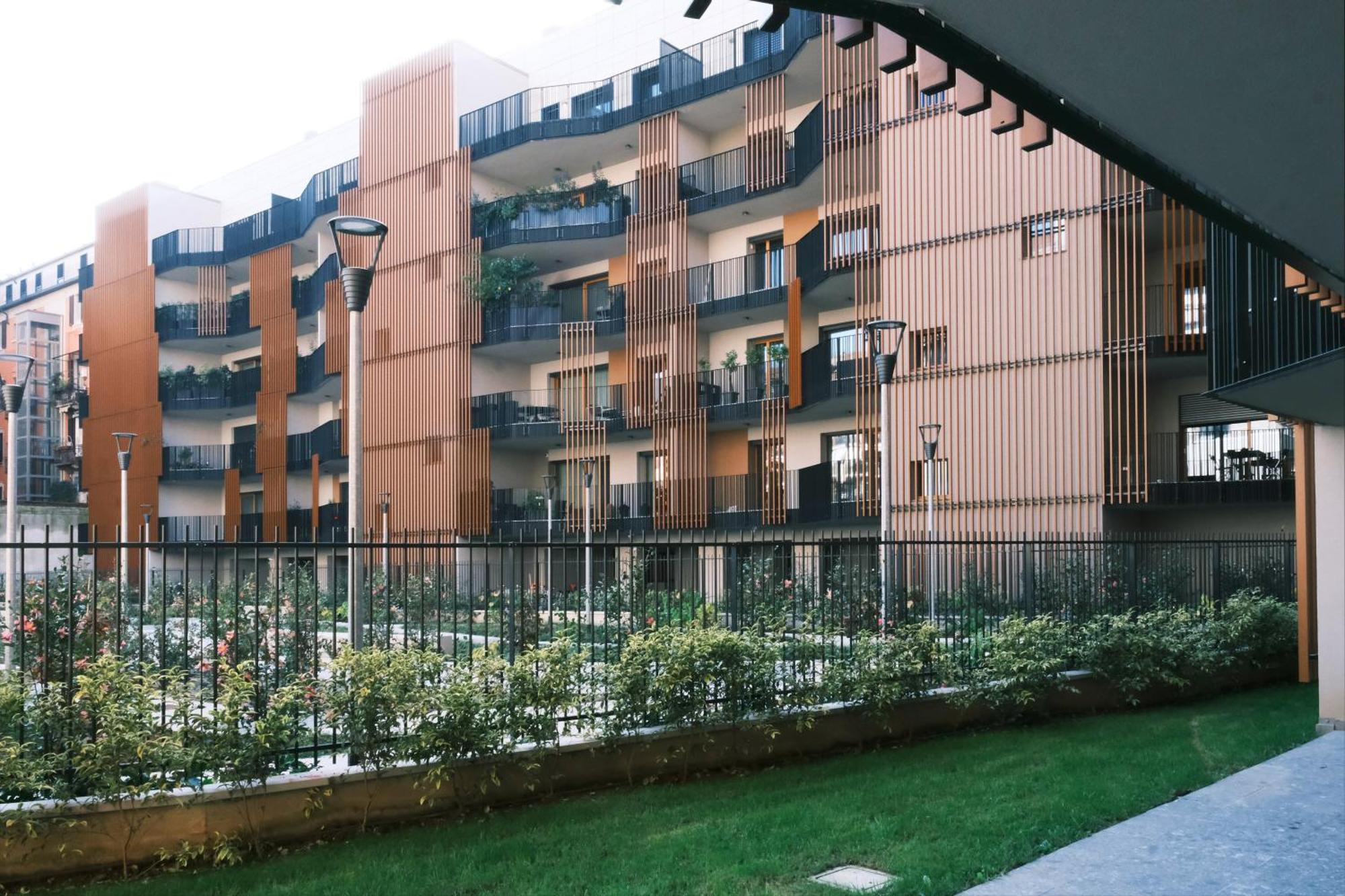 Comecasa Modern Terraced & Palestra Apartment Milano Eksteriør bilde
