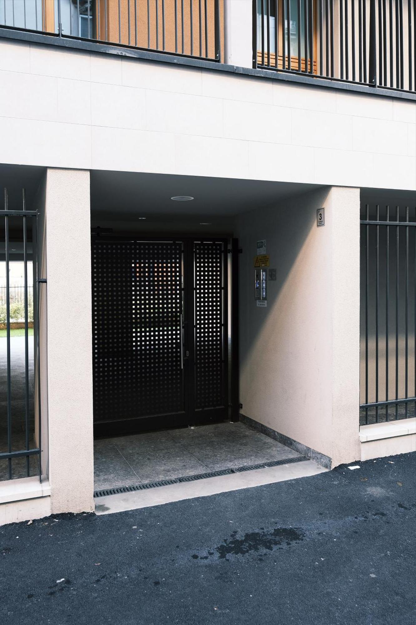 Comecasa Modern Terraced & Palestra Apartment Milano Eksteriør bilde